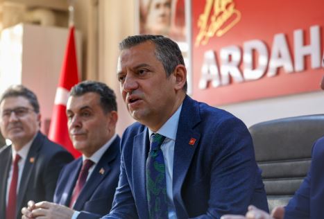 Özgür Özel'den emekli maaşı ve asgari ücret tepkisi