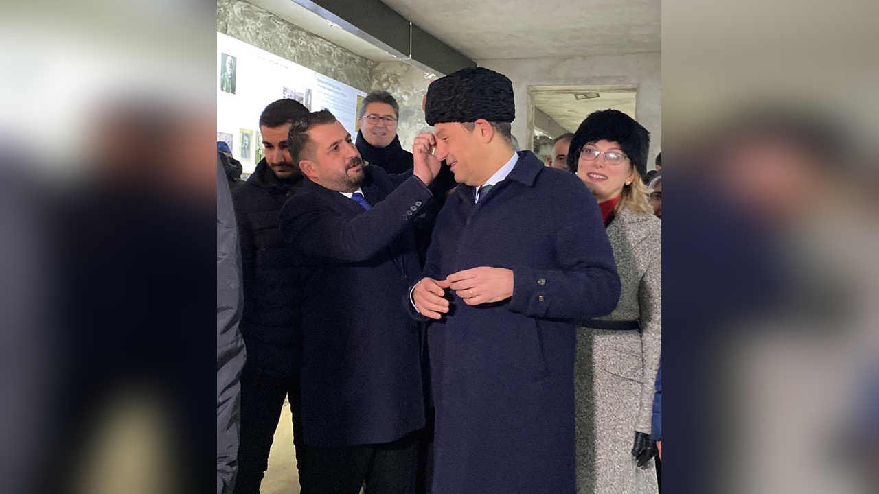 Özgür Özel Ardahan'da Vatandaşlarla Buluştu