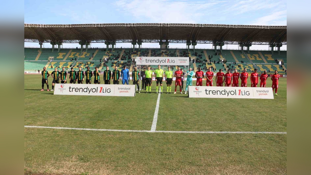 Şanlıurfaspor ve Çorum FK Maçı Beraberlikle Devam Ediyor