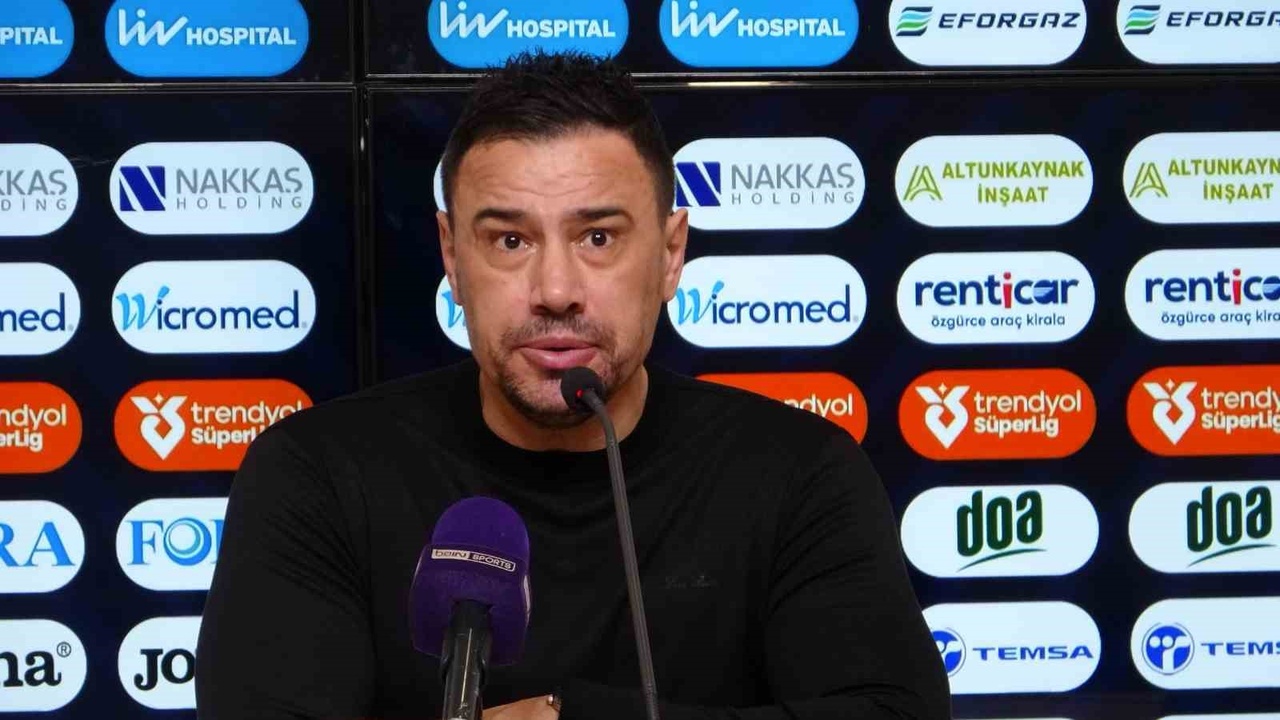 Çağdaş Atan'dan Hakemlere Çağrı: Türk Futboluna Hizmet Edin