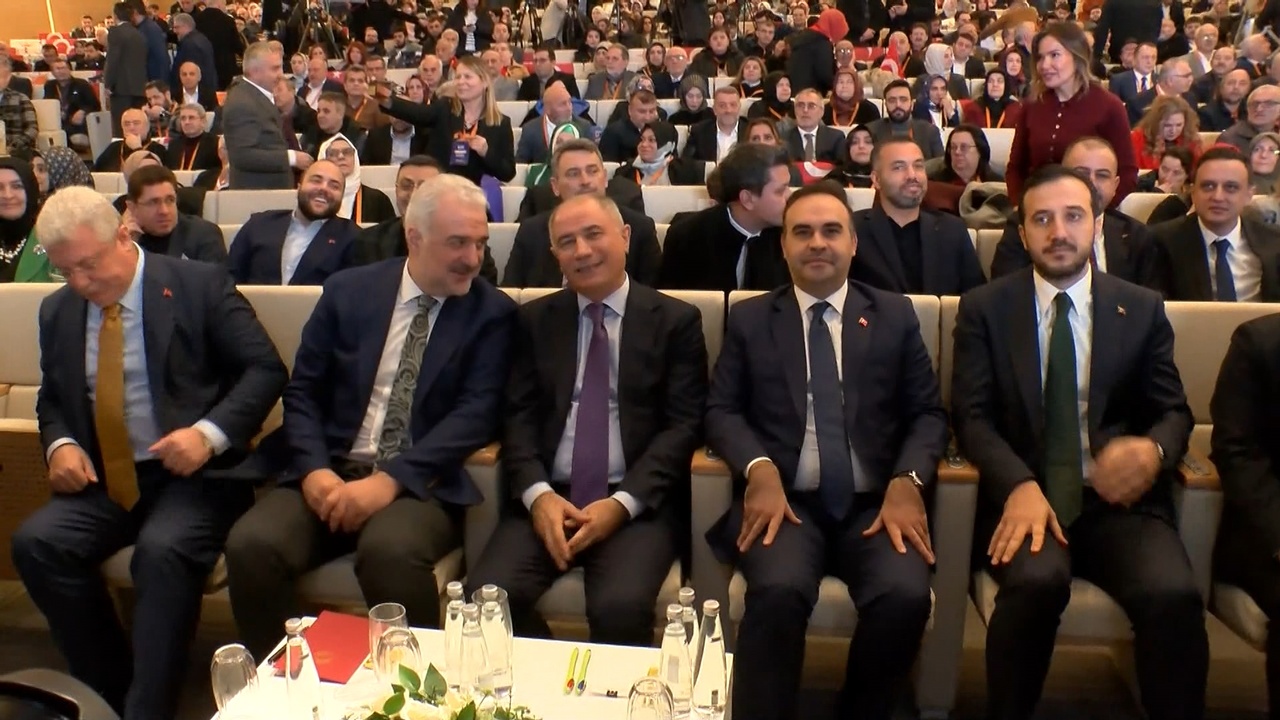 Bakan Bayraktar'dan Enerji Bağımsızlığı Vurgusu