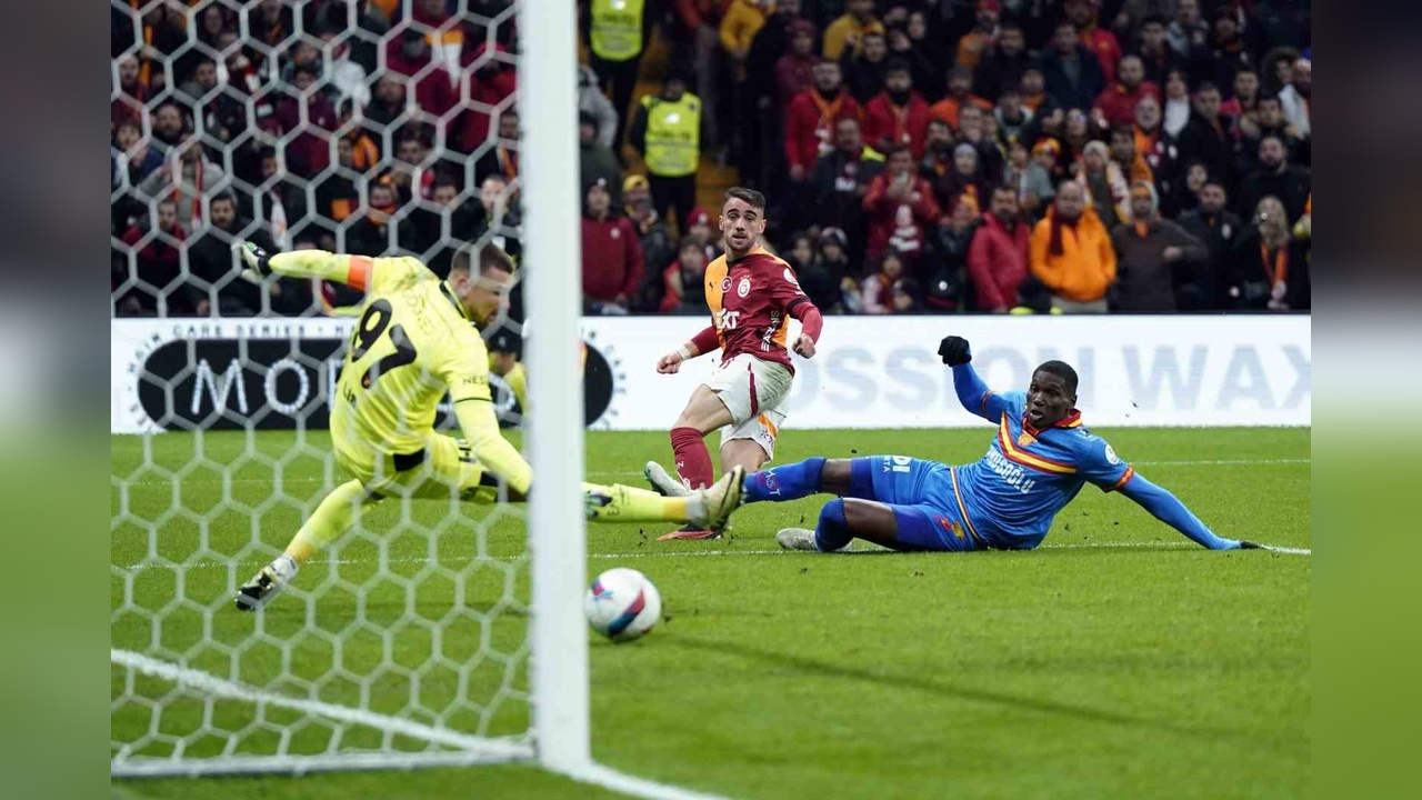 Yunus Akgün, Gol Sayısını 6'ya Çıkardı