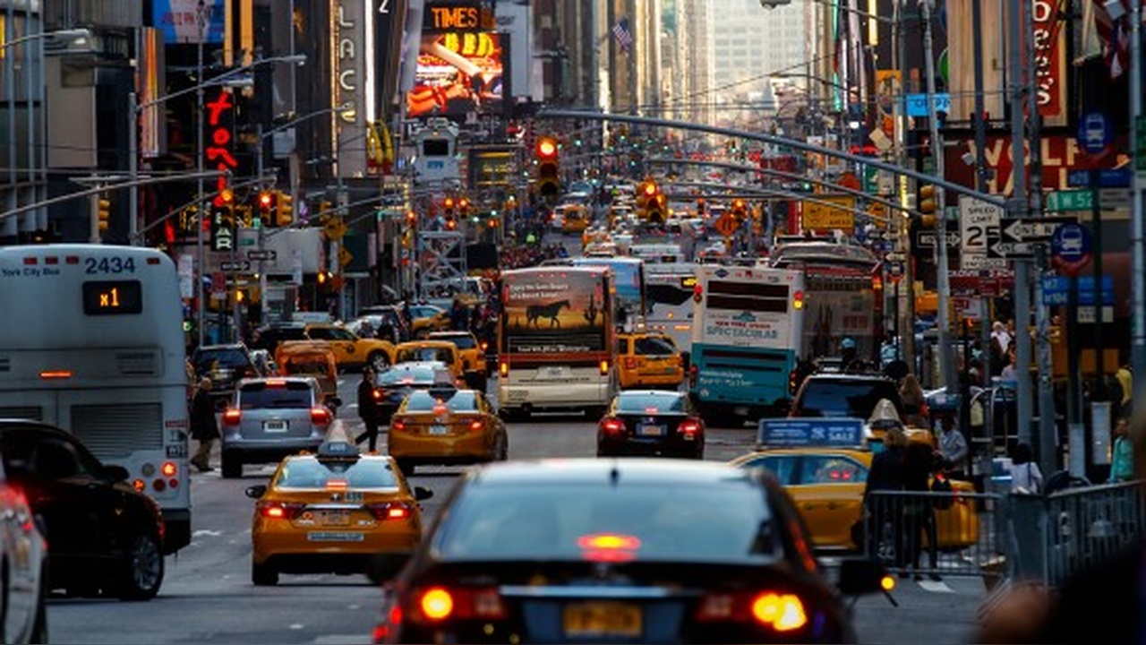 New York'ta Trafik Yoğunluğu Ücreti Dönemi Başladı