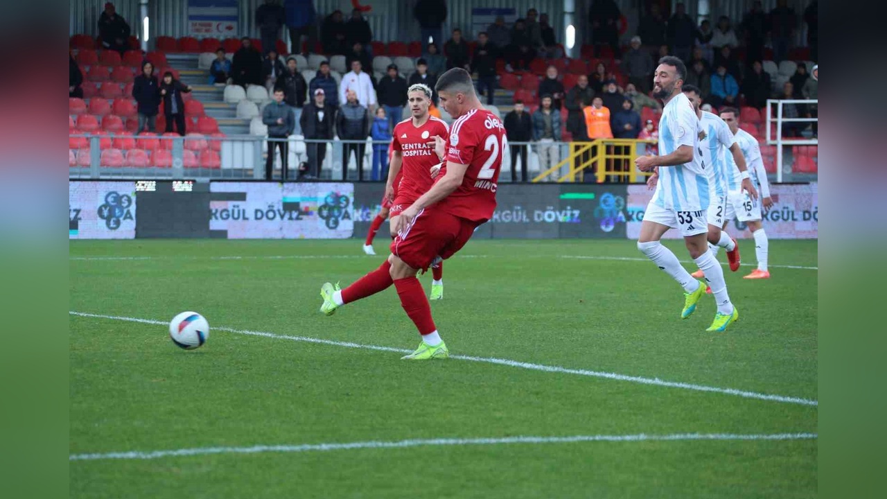 Ümraniyespor ve Erzurumspor Beraberlikte Karşılaştı