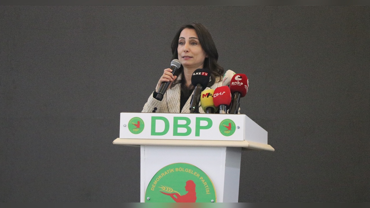 Hatimoğulları'ndan Uyarı: Demokratikleşme Şart