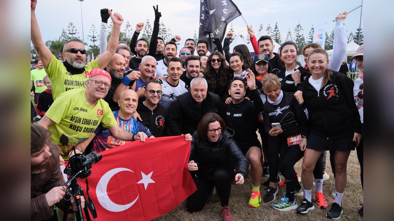 Adana'da 15. Uluslararası Yarı Maraton Rekor Katılımla Gerçekleşti