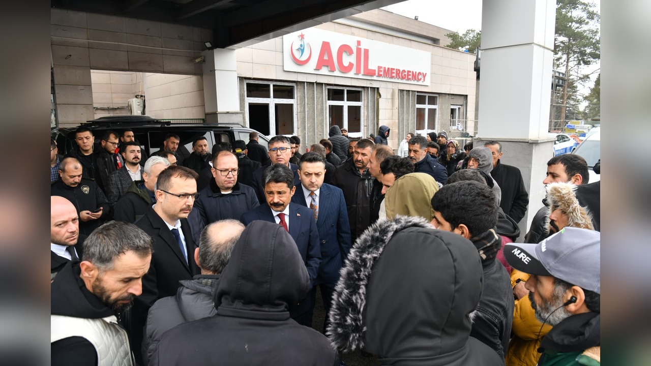 Kırşehir'de Feci Trafik Kazası: Üç Kişi Hayatını Kaybetti