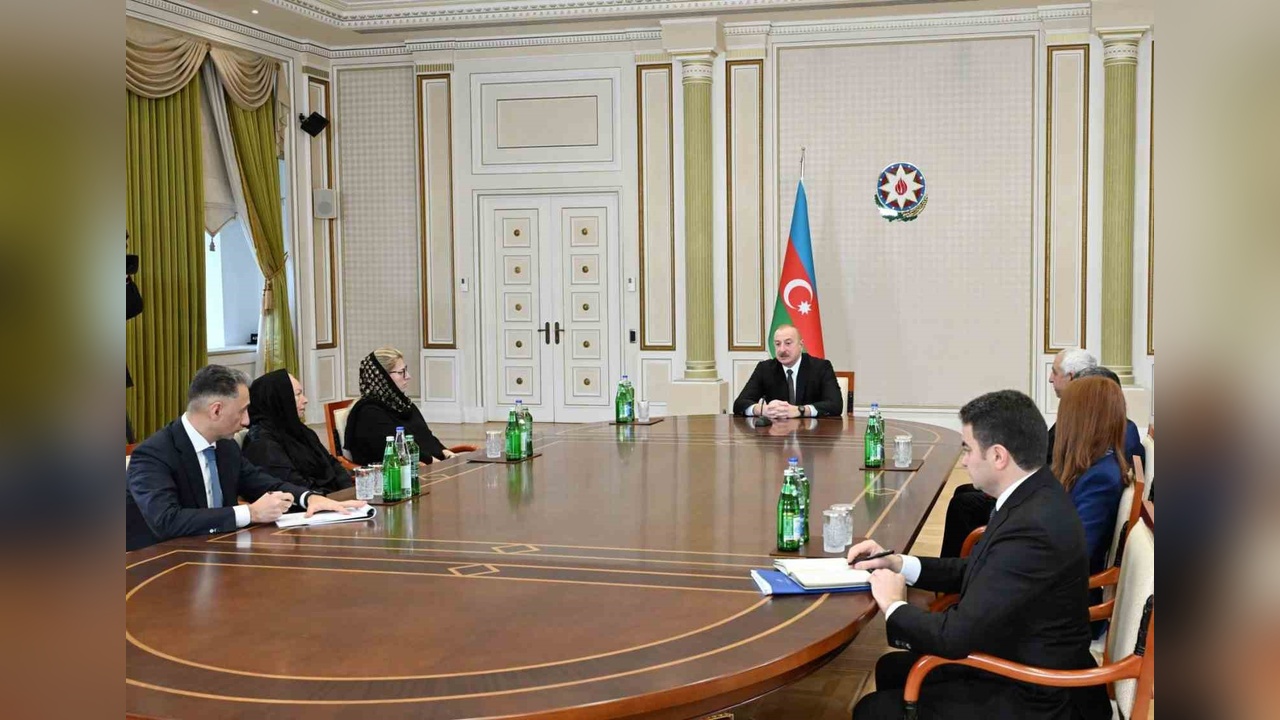 Aliyev, Uçak Kazası Sonrası Mürettebatla Görüştü