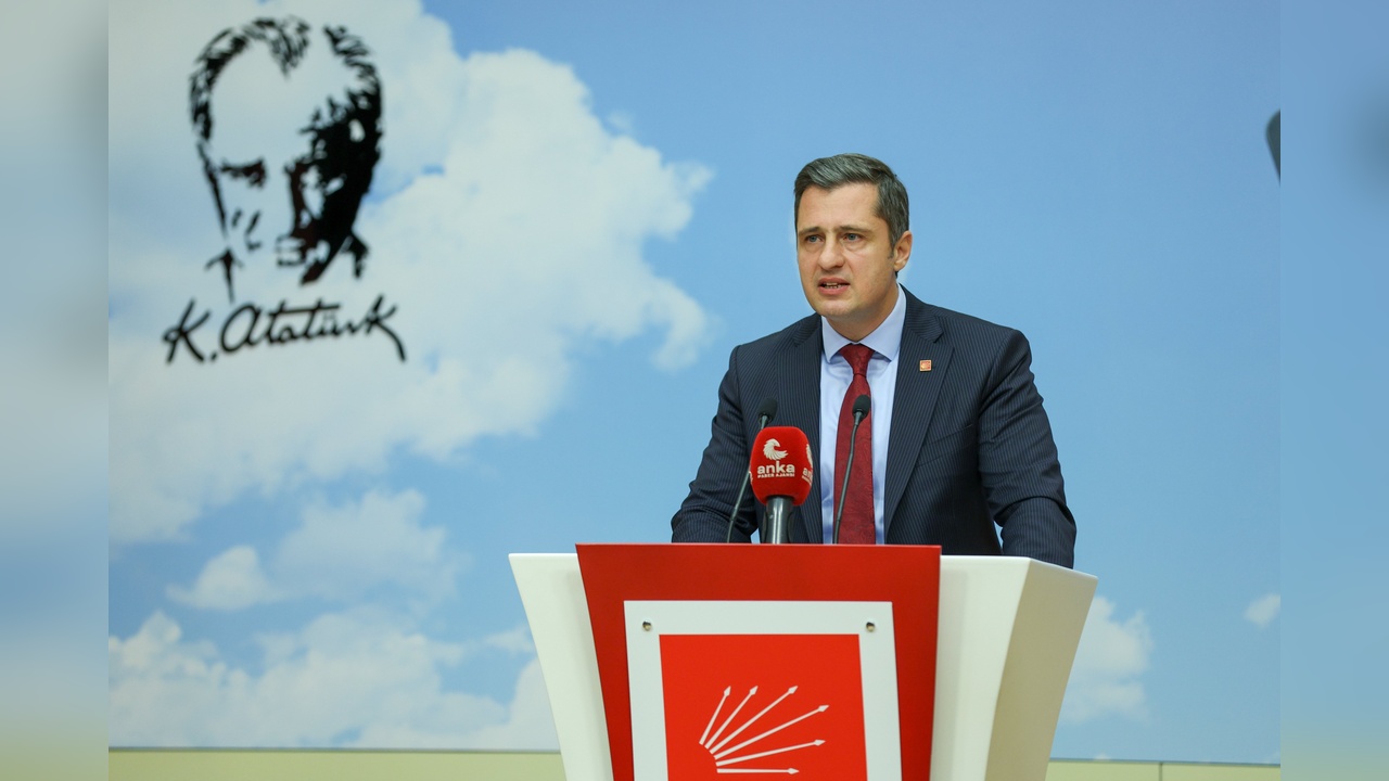 Yücel'den Suriyelilerin Geri Dönüşü İçin Acil Plan Çağrısı
