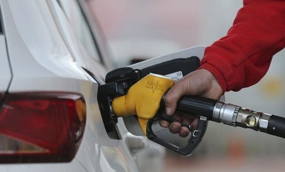 Vergi uzmanından benzin fiyatlarıyla ilgili çarpıcı paylaşım