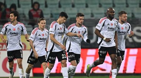 Beşiktaş'ta teknik direktör arayışı: Görüşülecek isim belli oldu
