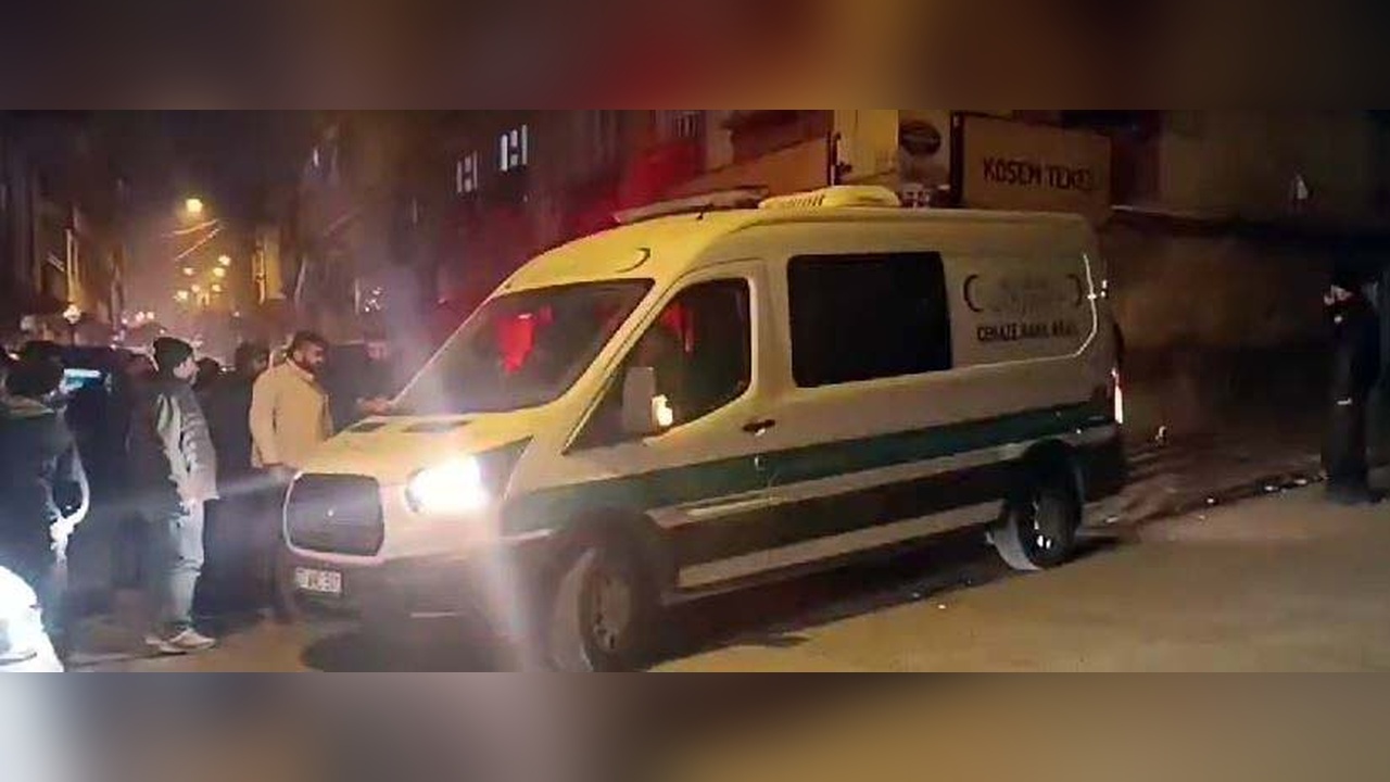 Arkadaş Kavgası Kanlı Bitti: Bir Kişi Hayatını Kaybetti