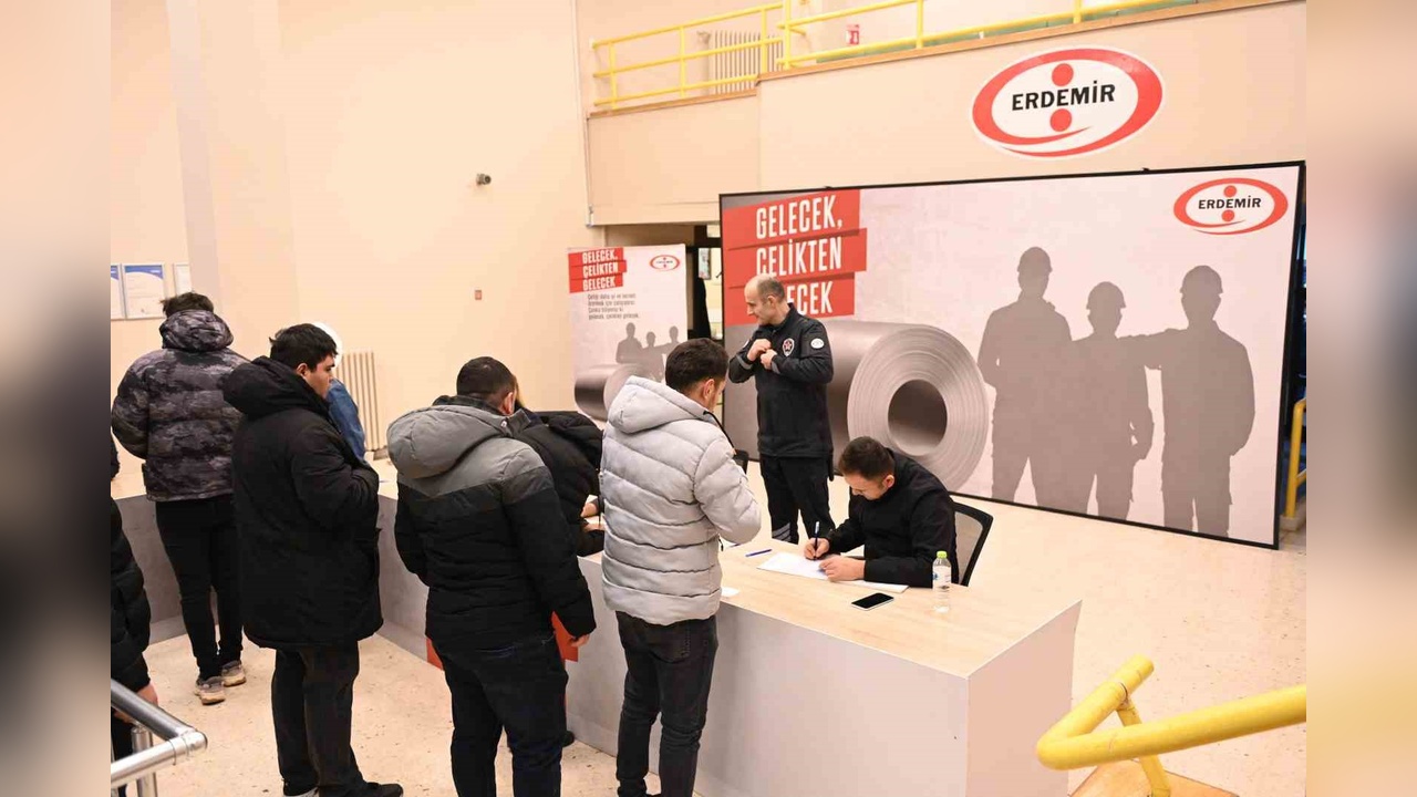 Erdemir'den Saat Ücretli İşe Alım Duyurusu