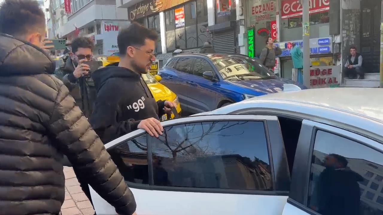 Kerimcan Durmaz İstanbul'da Sağlık Kontrolünden Geçti