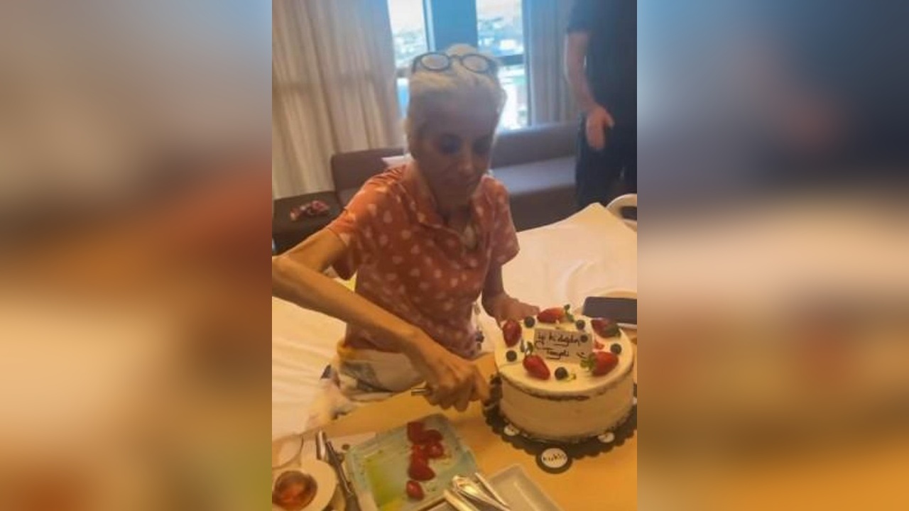 Tanyeli Hastanede Yeni Yaşını Kutladı