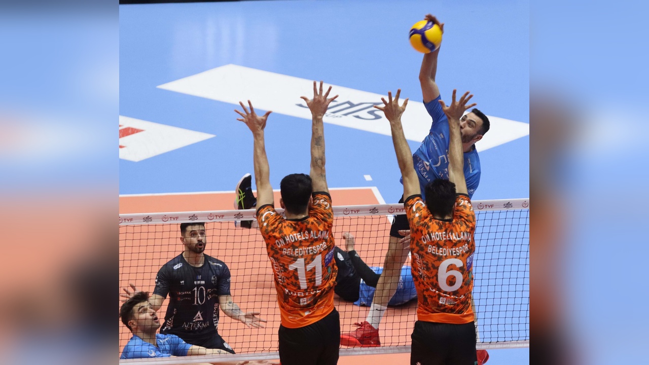 Altekma, Alanya Belediyespor'u 3-1 Mağlup Etti