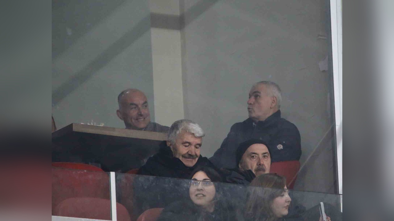Ziraat Türkiye Kupası'nda Sivasspor ve Beşiktaş Beraberlik İçin Mücadele Ediyor