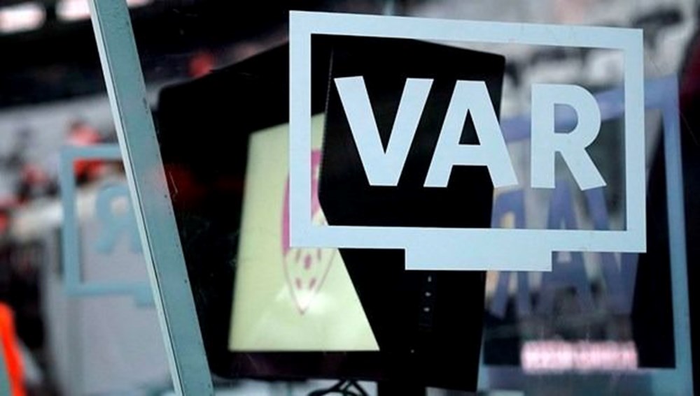 VAR tartışmalarına son: Yabancı hakemler geliyor