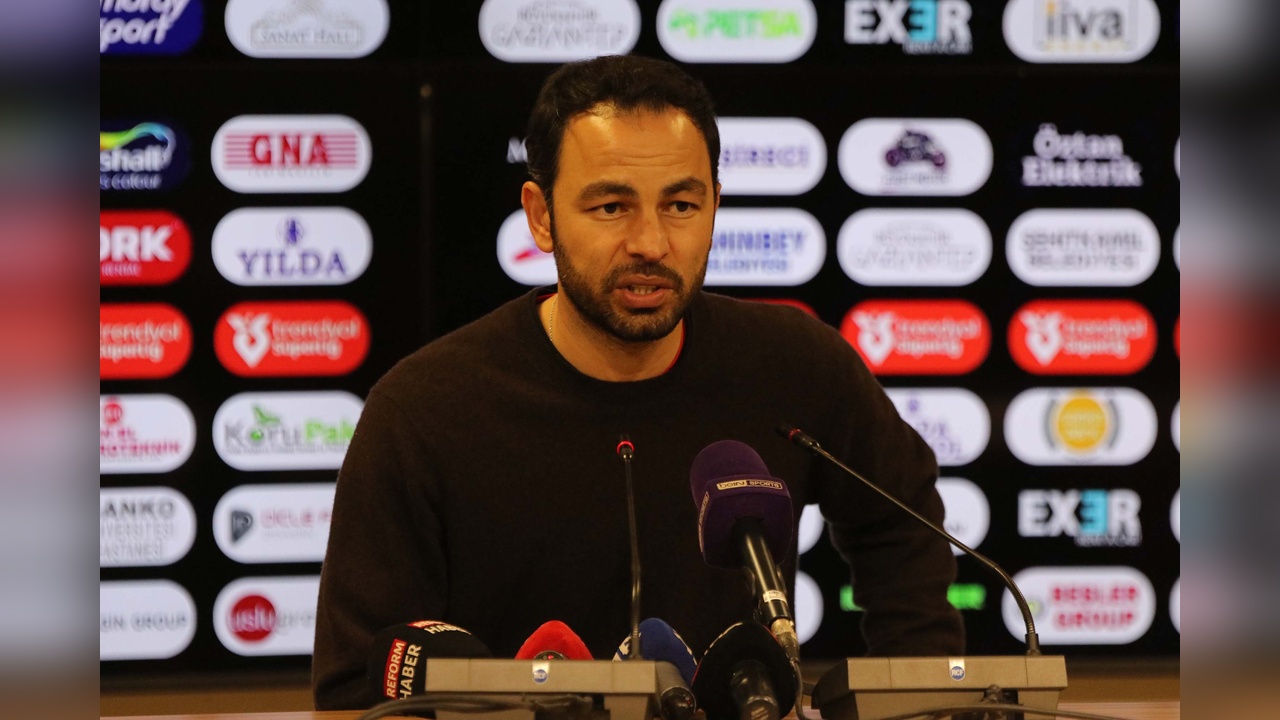 Gaziantep FK ve Adana Demirspor Maçında Gözler Üzerinde