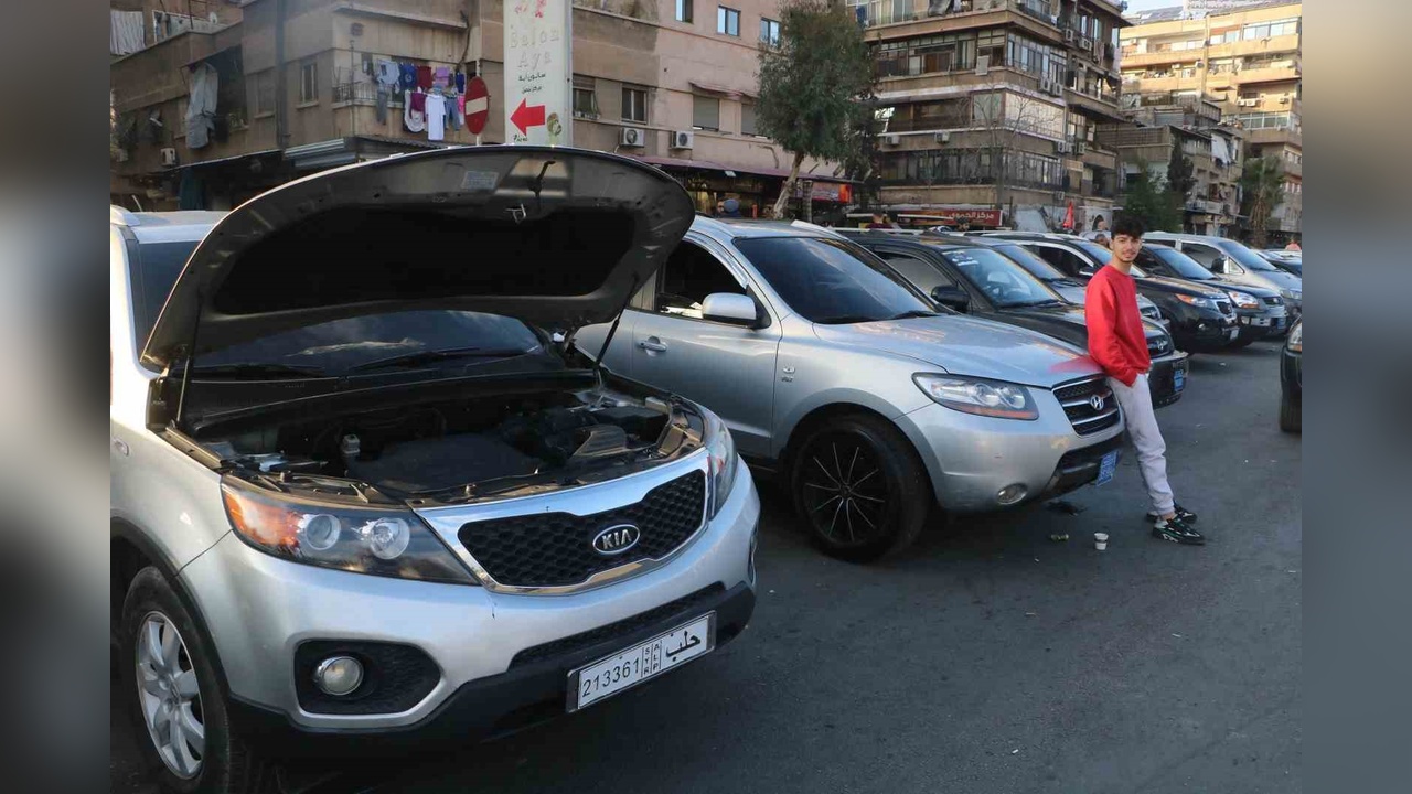 Suriye'de Araç Fiyatları Düşüşte: Esad Rejiminin Devrilmesi Etkili Oldu