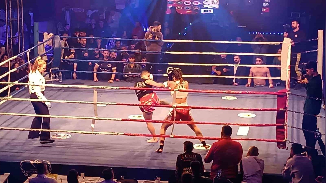 Batman'da Düğün Salonunda Kick Boks Heyecanı