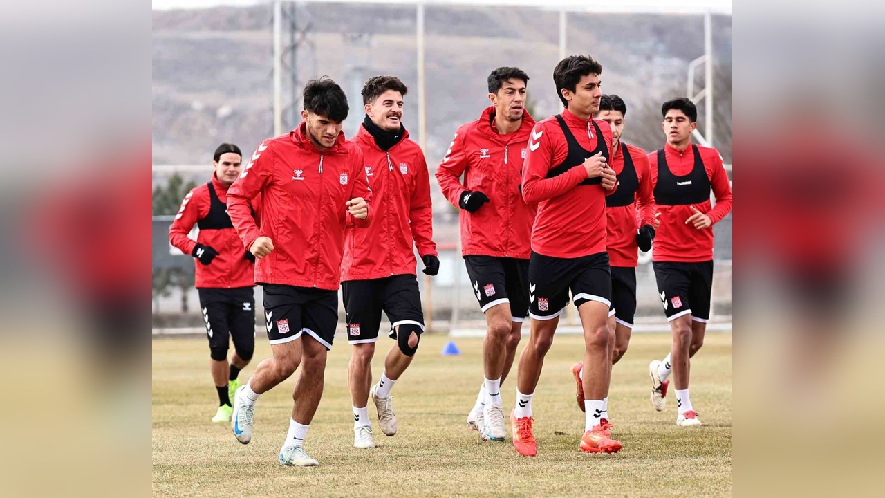 Sivasspor, Trabzonspor Maçına Hazırlıklarını Sürdürüyor