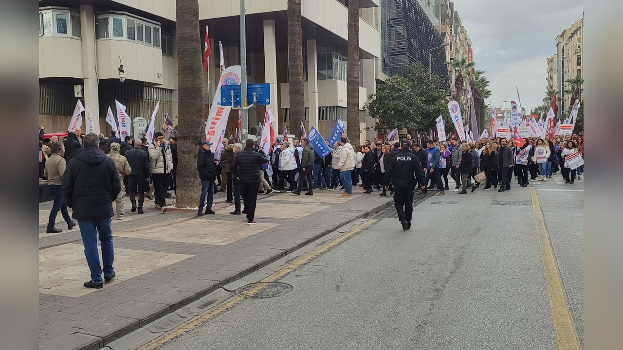 Patlayıcı ile Açılan Çantada Kıyafet Bulundu