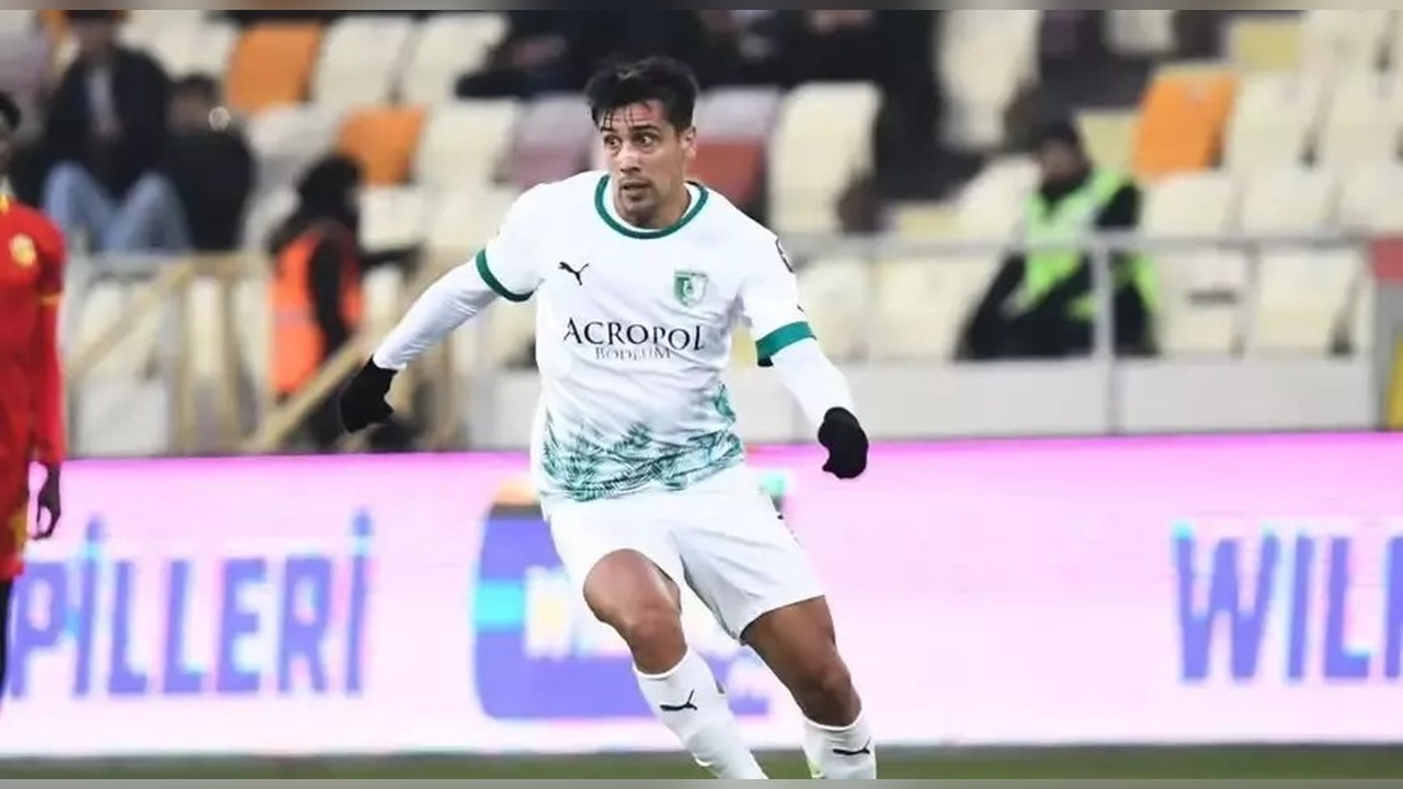 Kocaelispor, Samet Yalçın ile Transfer Görüşmelerini Tamamlıyor