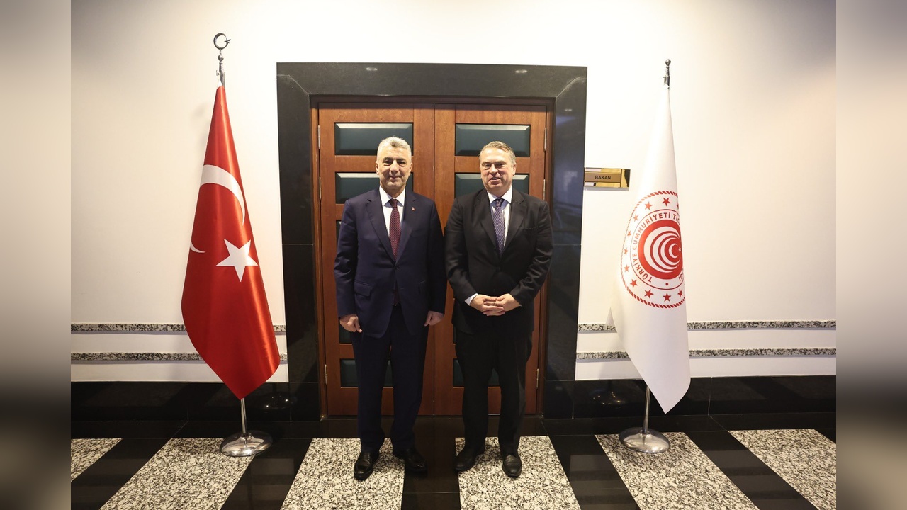 Bakan Bolat, AB Delegasyon Başkanı Ossowski ile Görüştü