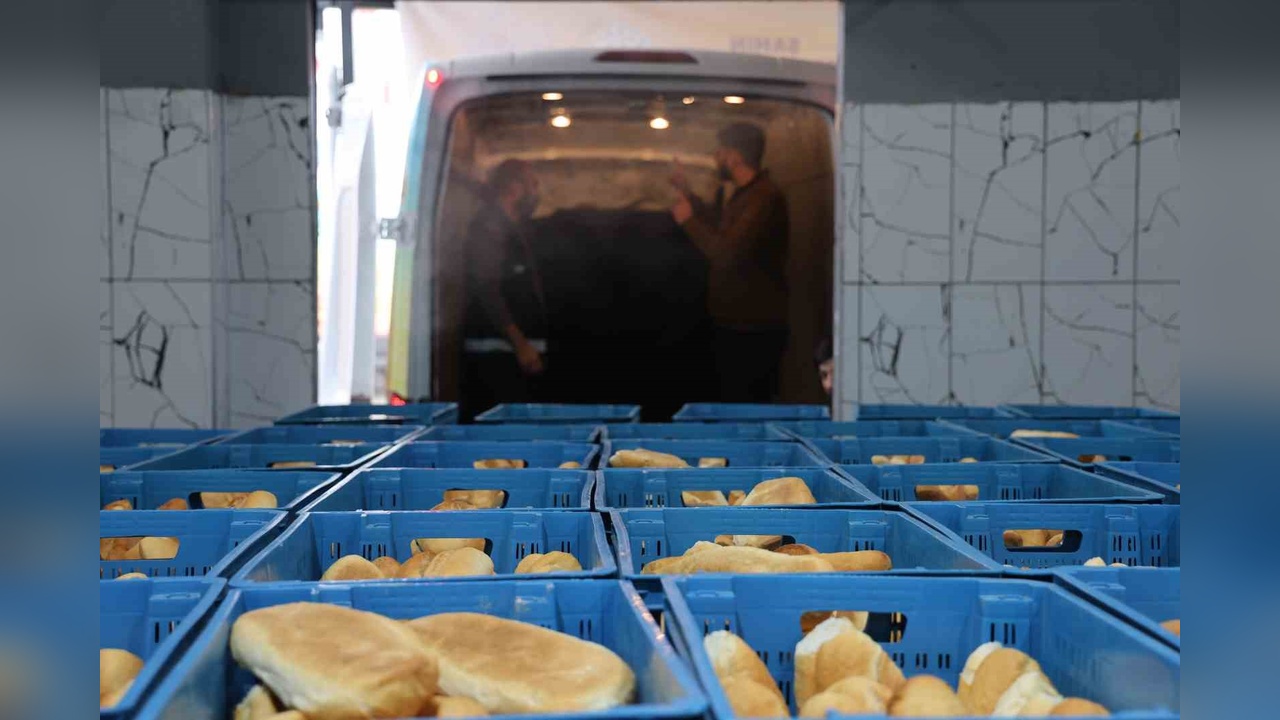 Elazığ Belediyesi Günde 80 Bin Ekmek Üretiyor