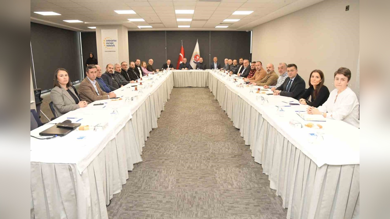 Murzioğlu'ndan Meslek Komiteleri Vurgusu