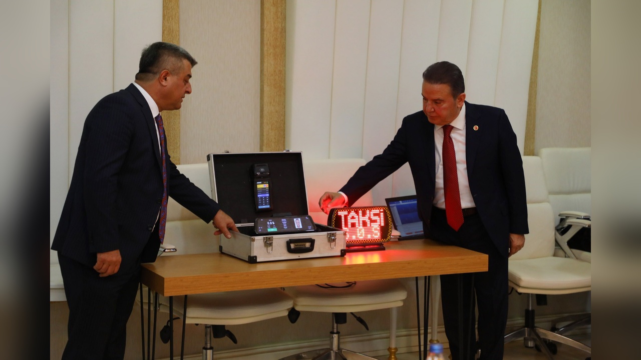 Antalya Taksilerine Panik Butonu ile Güvenlik Artışı