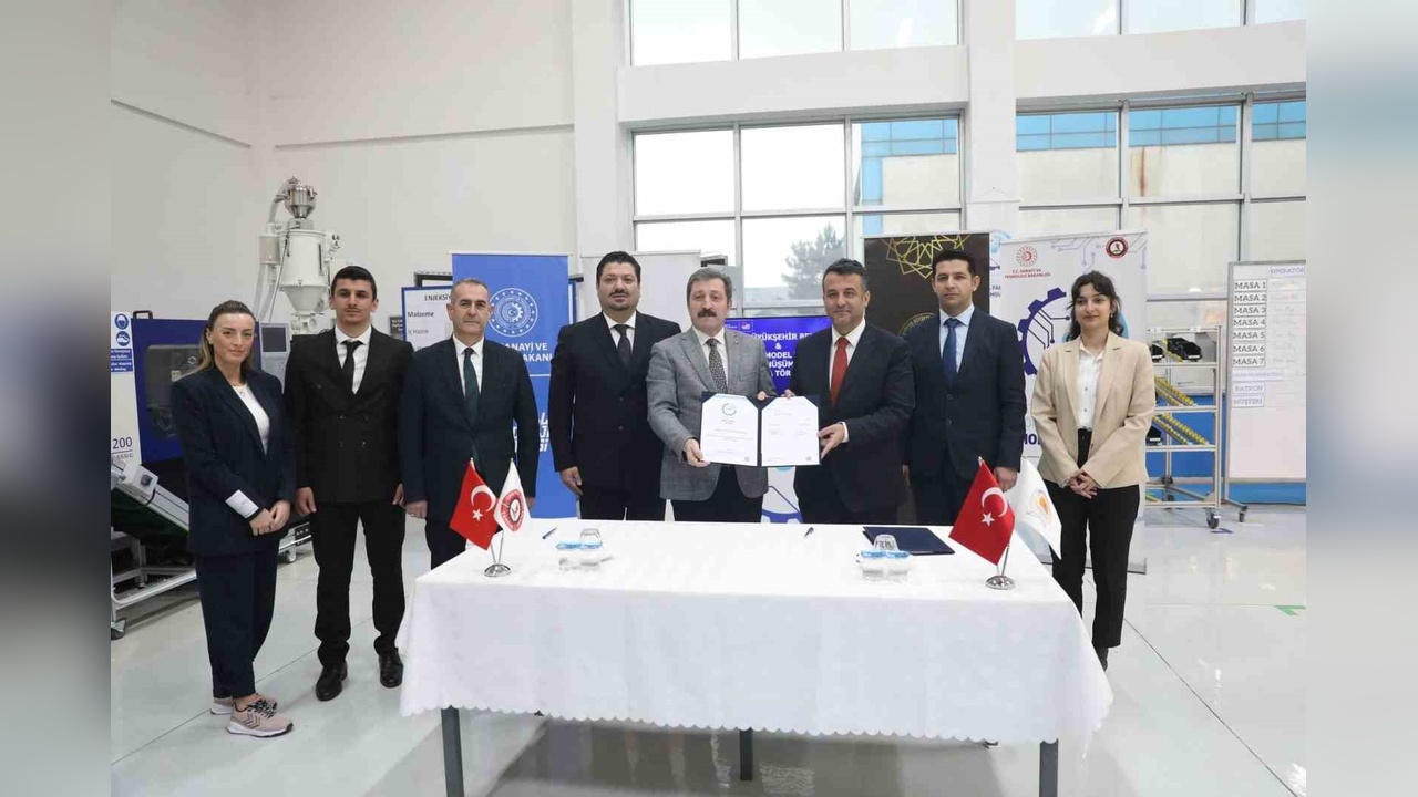 Samsun'da Yalın Dönüşüm Projesi İçin İmza Töreni Gerçekleşti