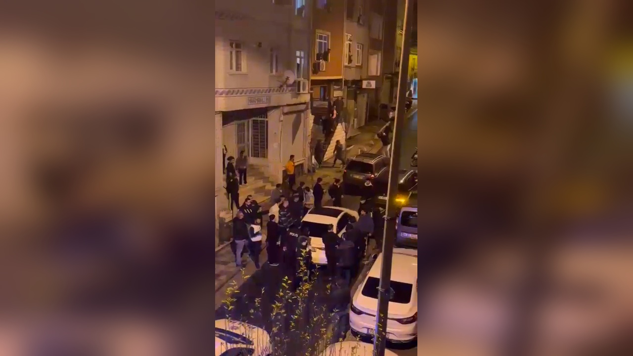 Kağıthane'deki Kaza Sonrası Şiddet Olayı Kameralara Yansıdı