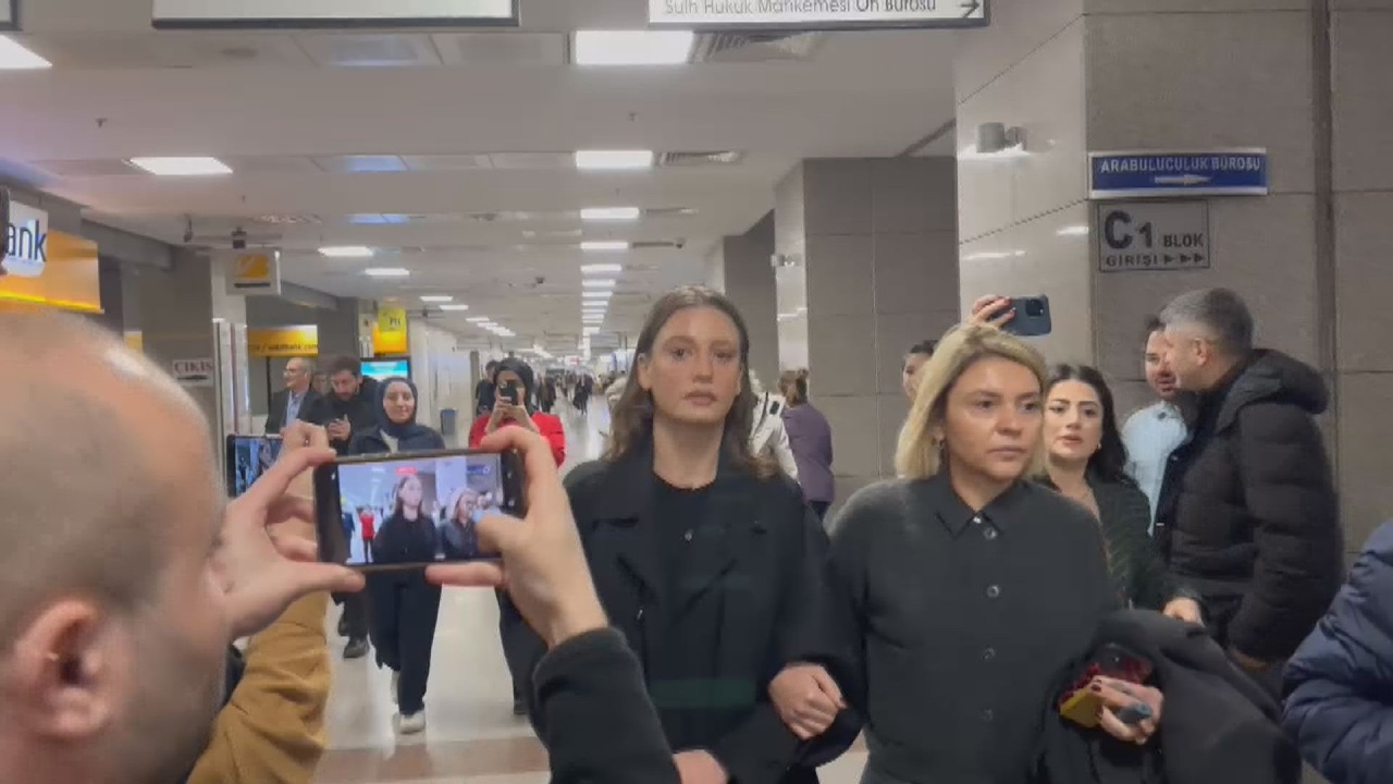 Serenay Sarıkaya, Çağlayan Adliyesi'nde Görüntülendi