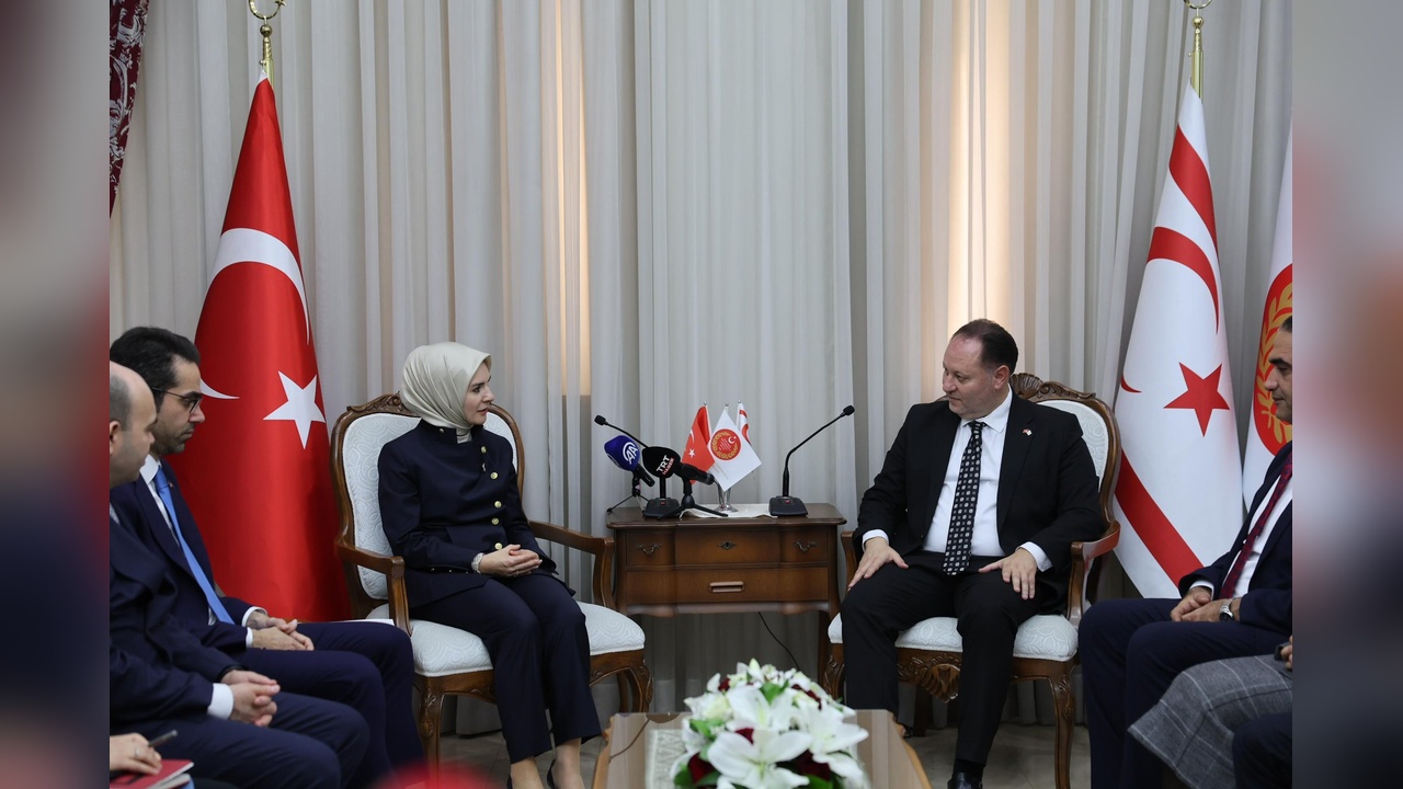 Bakan Göktaş'tan KKTC Meclis Başkanı'na Ziyaret