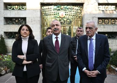 DEM Parti heyeti 2. İmralı görüşmesi için tarih verdi