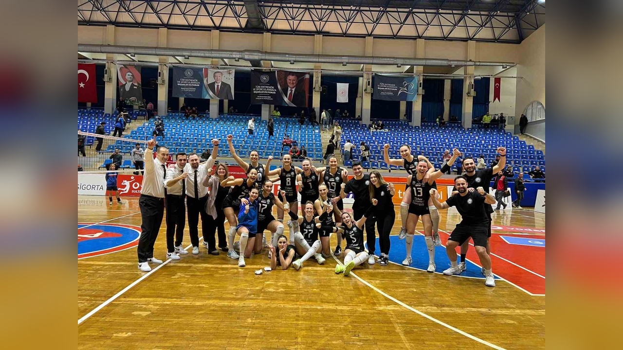 Nilüfer Belediyespor, Aydın'da Galibiyet Elde Etti