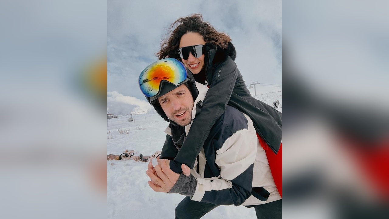 Zeynep Bastık ve Serkay Tütüncü, Kar Tatilinde Romantik Anlar Yaşadı