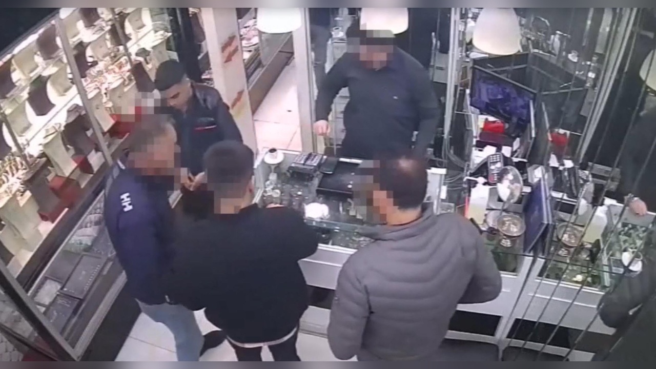Sahte Altınla Dolandırıcılık: Lüks Araç Alımı Gerçekleşti