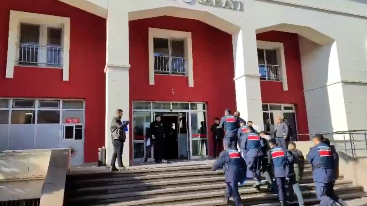 Suç Örgütüne Yönelik Dev Operasyon: 47 Tutuklama