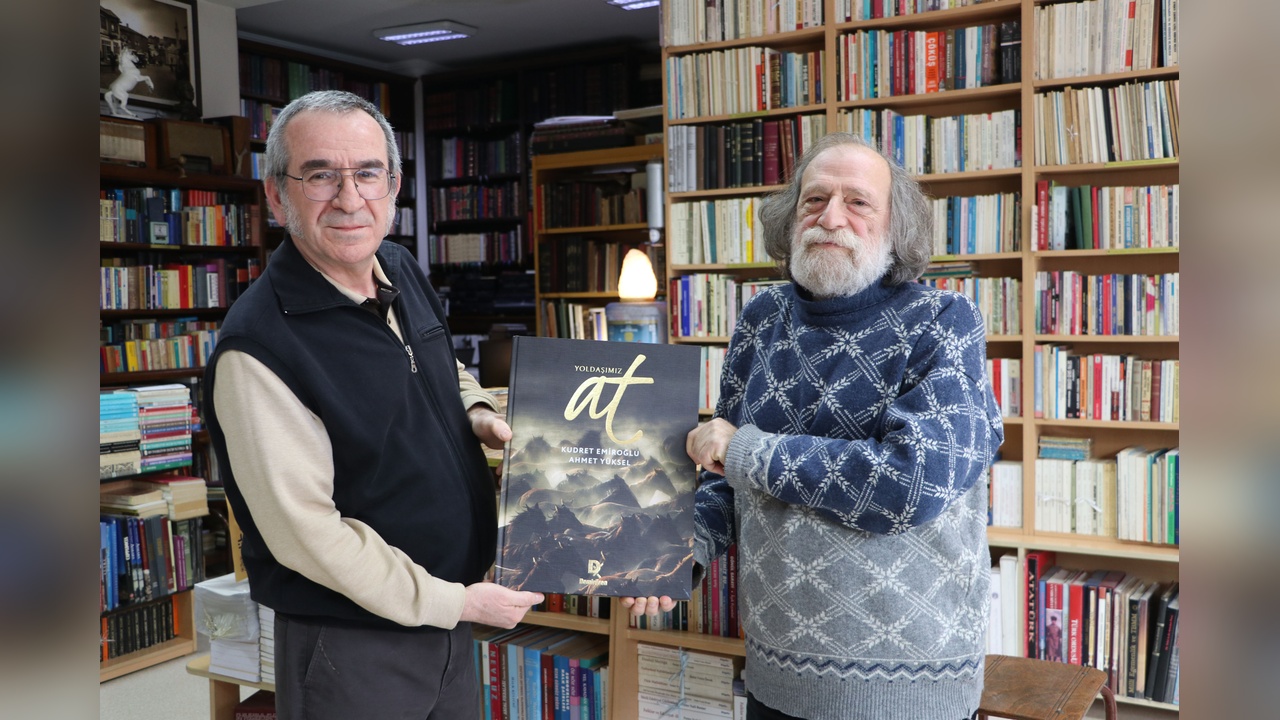 At Kültürü Tarihi Kitap Haline Getirildi