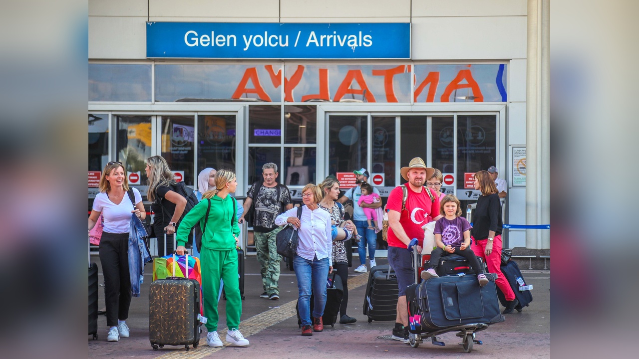 Kişi Başı Gecelik Harcama 100 Doları Aştı