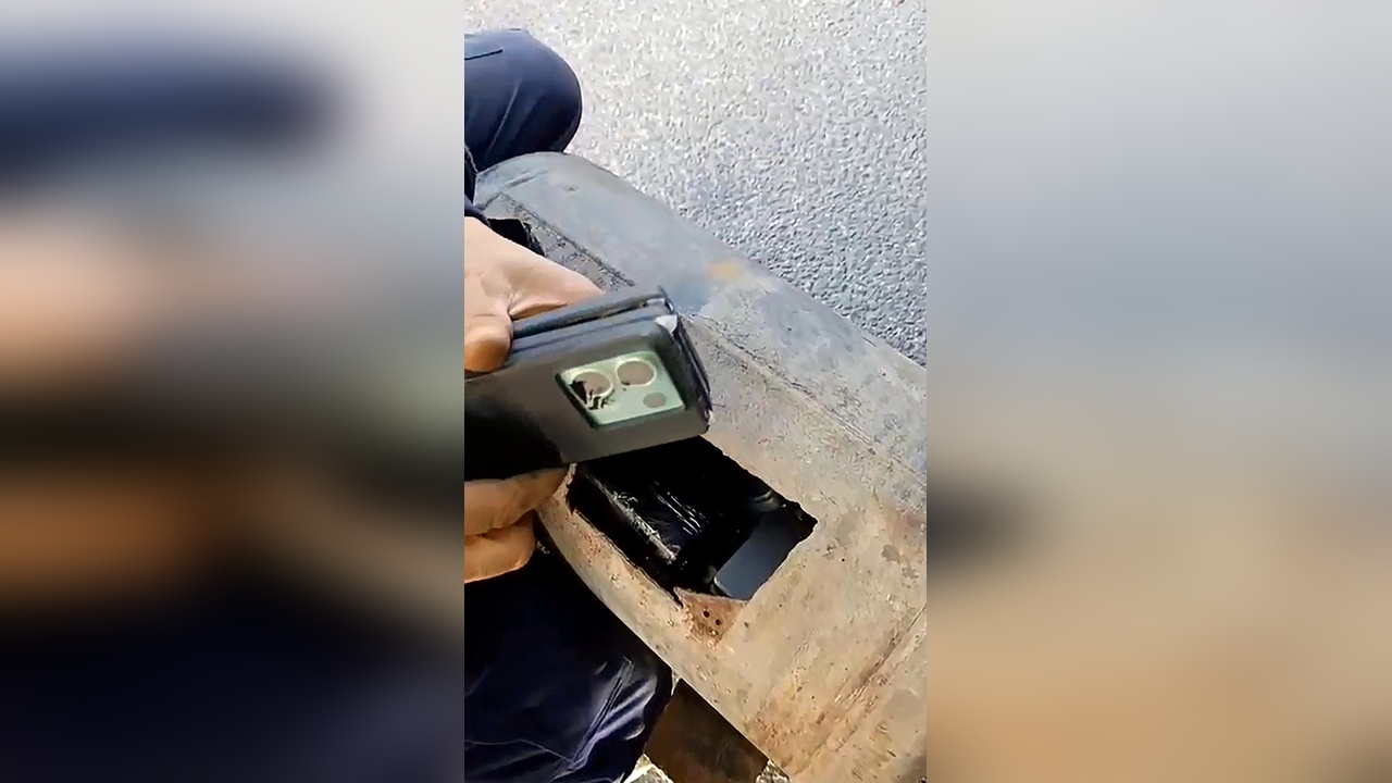 Gümrük Kaçağı Cep Telefonları Kamyonun Yakıt Tankında Ele Geçirildi