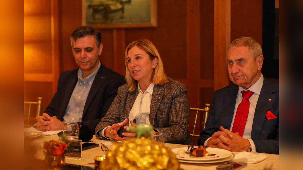 Ebru Özdemir, İş İnsanlarıyla Fikir Alışverişi Programı'nın Ocak Konuğu