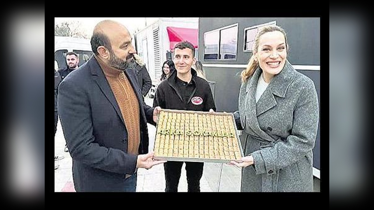 Şanlıurfa'da Ekipler Sokaklarda Görevde
