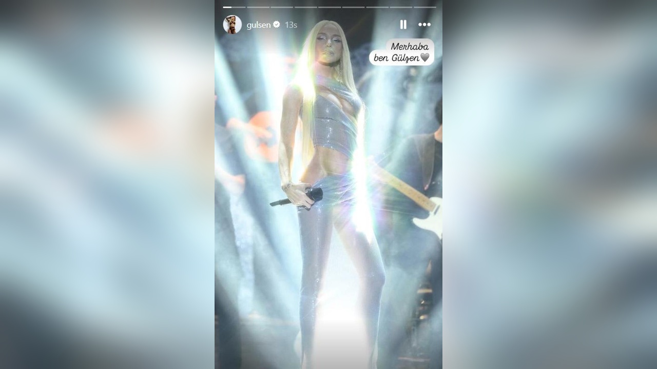 Gülşen'in Sahne Performansı ve Elbisesi Dikkat Çekti