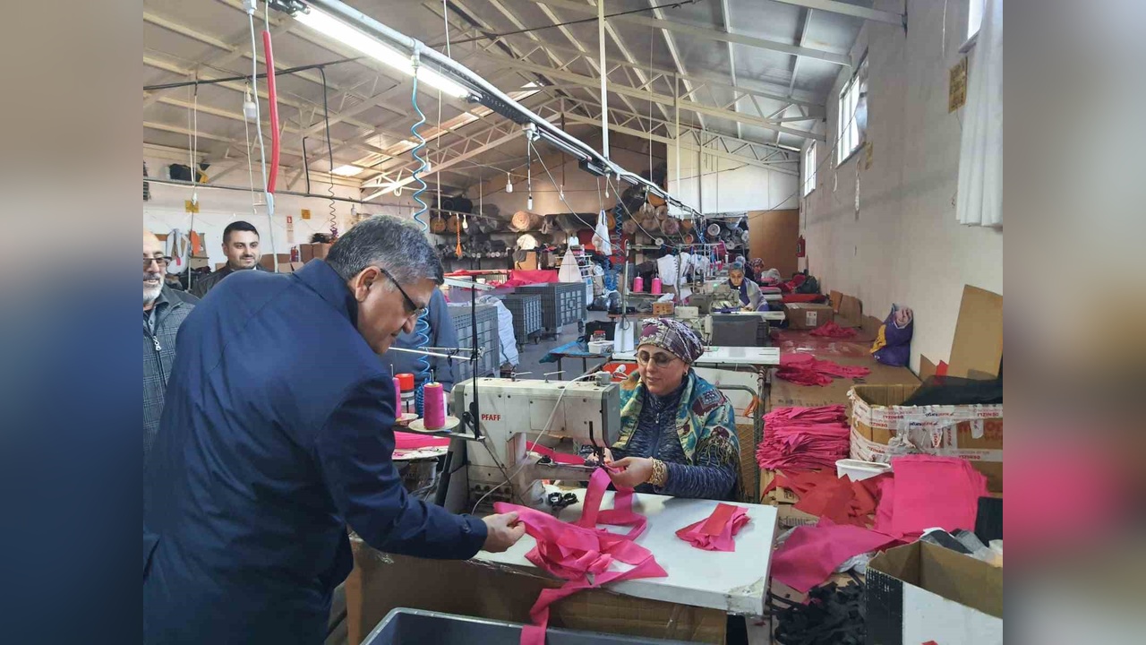 Sinop'ta İşe Yerleştirme Sevinci: 3 Bin 369 Kişi İstihdam Edildi