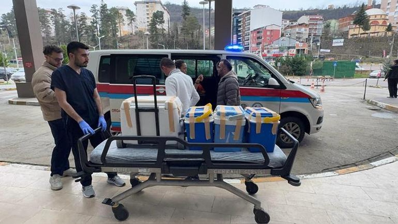 Tiyatro Dünyası Yas Tutuyor: Oyuncu Hayatını Kaybetti