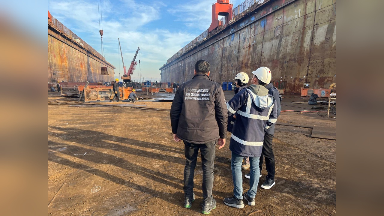 Çevre Kirliliğine Karşı Sert Önlemler: 7 Bin 448 Tesise Cezai İşlem